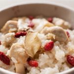 Ryż kleisty z kurczakiem w oleju sezamowym